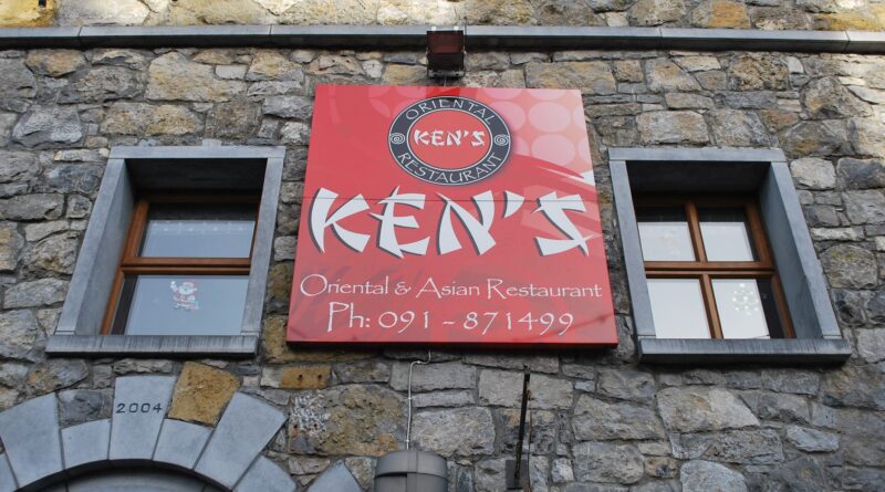 Ken's Restaurant Loughrea seek waiting staff